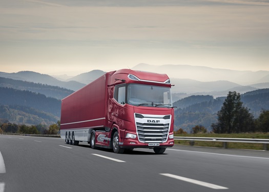 2022072-DAF-XG-plus-FT-PACCAR-MX-13