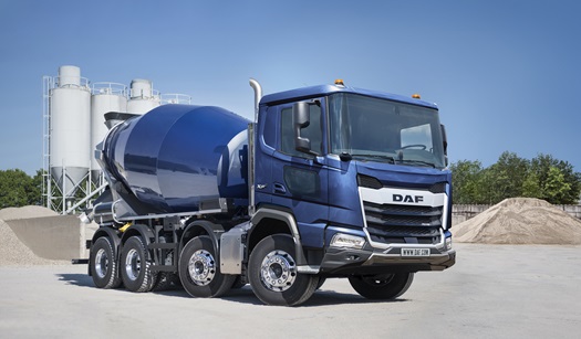 2022097-DAF-XFC-FAD-8x4-PACCAR-MX-13