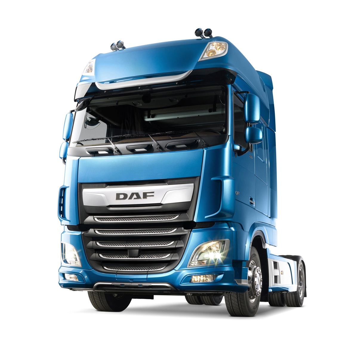 https://www.daf.ch/-/media/images/daf-trucks/trucks/euro-6/daf-xf/2017035-daf-xf.jpg?mw=1200&rev=e21fa83ff62d405b9db95e6914c636e1&hash=5102BA118103505BCA802B2D812C22BD