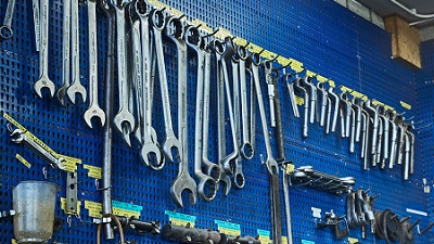 Supplies tool box driver