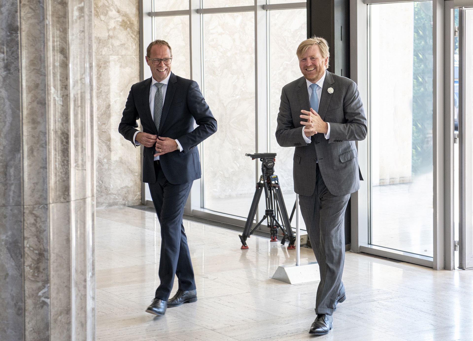 The-Dutch-King-Willem-Alexander-visits-DAF-Trucks